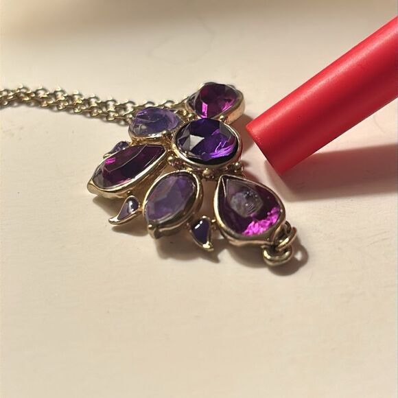 Avon Art Deco Multi Shade Purple Amethyst 18” Necklace and Drop Earring Set - Picture 8 of 8